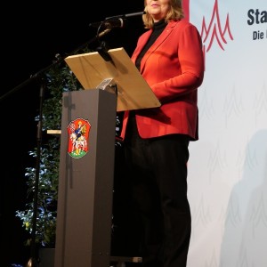 75 Jahre Grundgesetz - Bundestagspräsidentin Bärbel Bas sprach vor 270 Besucherinnen und Besuchern